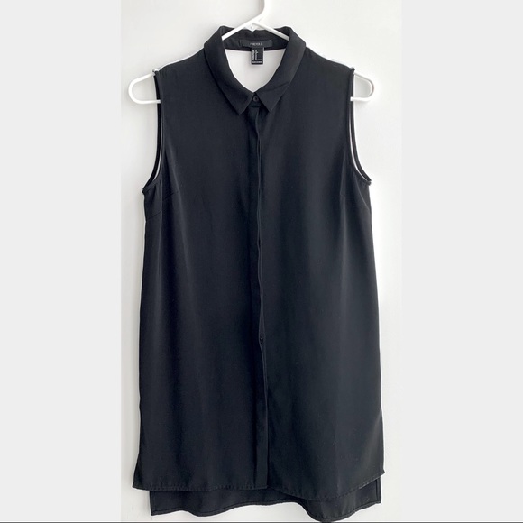 Modern Sleeveless Button Down Collared Blouse - Picture 1 of 6